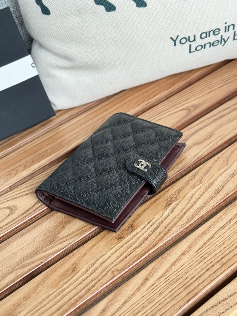 Ch**el wallet purse